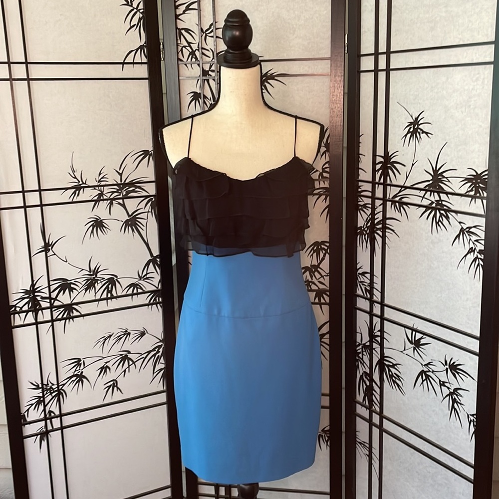 🎉HP! 🎉Black Halo EUC Silk spaghetti strap dress size